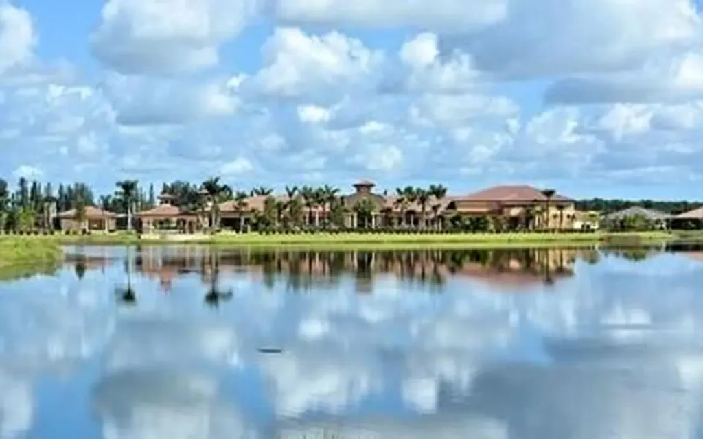 10298 SW Silverberry Court N Port St Lucie FL 34987