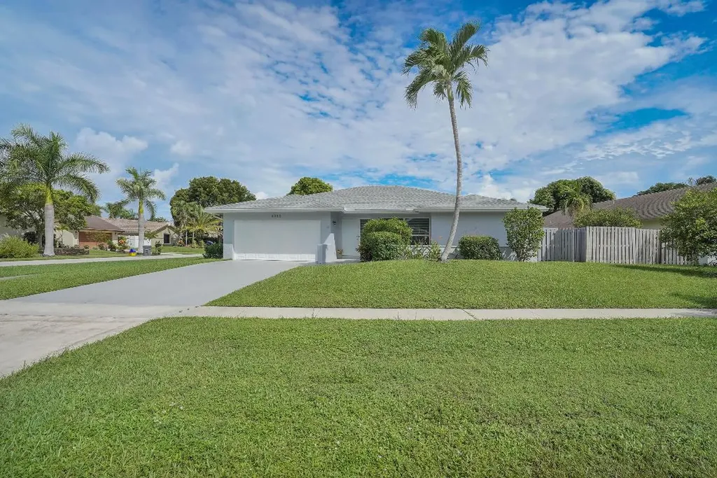 6363 Amberwoods Drive Boca Raton FL 33433