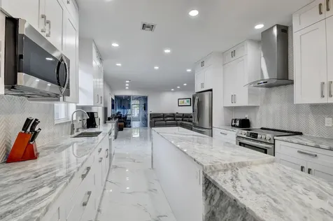 6661 NW 24th Terrace Boca Raton FL 33496