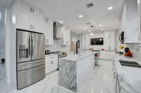 6661 NW 24th Terrace Boca Raton FL 33496