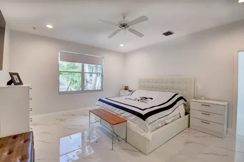 6661 NW 24th Terrace Boca Raton FL 33496