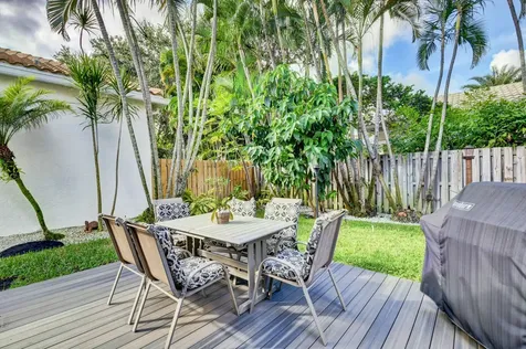 6661 NW 24th Terrace Boca Raton FL 33496