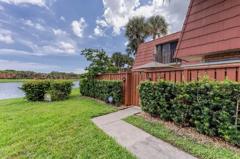 742 Buttonwood Lane Boynton Beach FL 33436