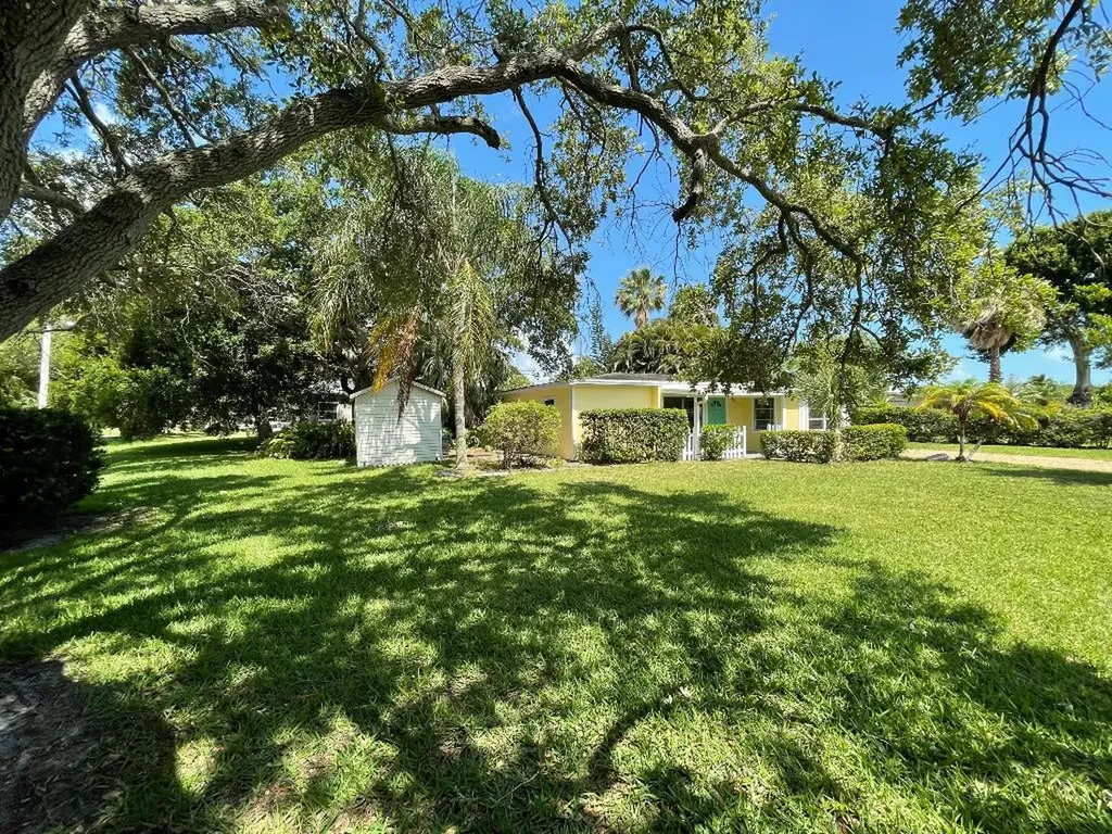 1411 4th Avenue Vero Beach FL 32960
