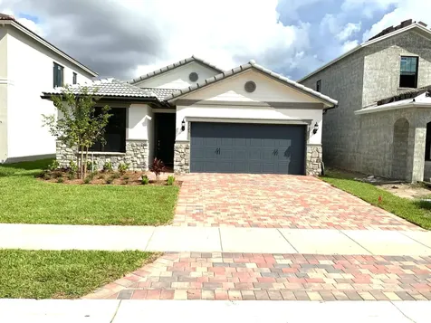 8205 Tailshot Court Lake Worth FL 33467