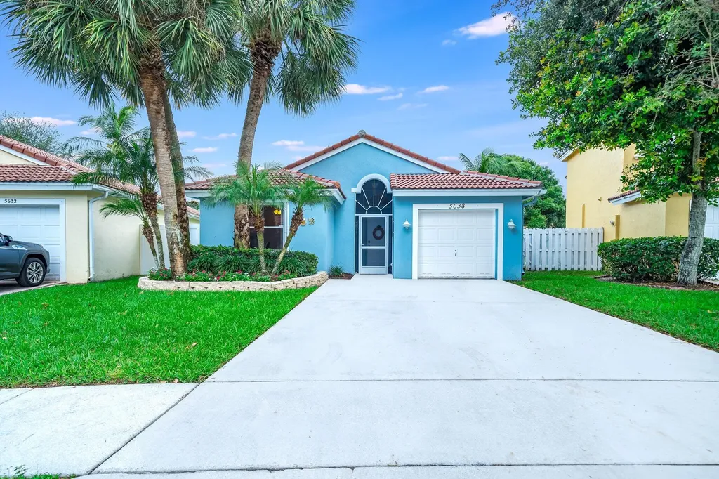5638 La Quinta Court Lake Worth FL 33463