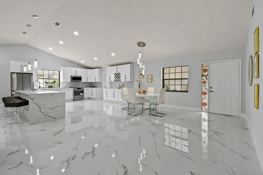 240 Ponce De Leon Street Royal Palm Beach FL 33411