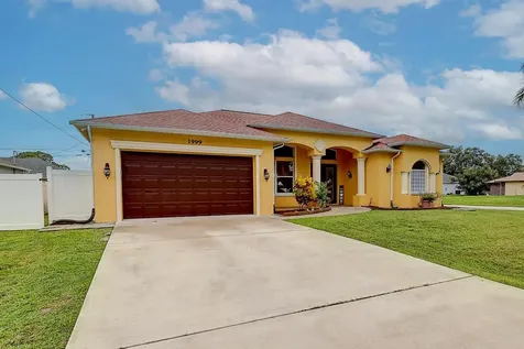 1999 SW Gourmet Street Port St Lucie FL 34953