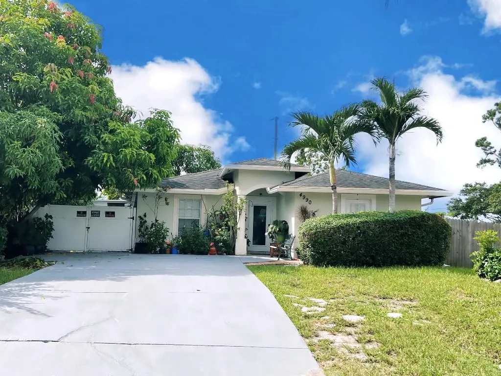4990 Clinton Boulevard Lake Worth FL 33463