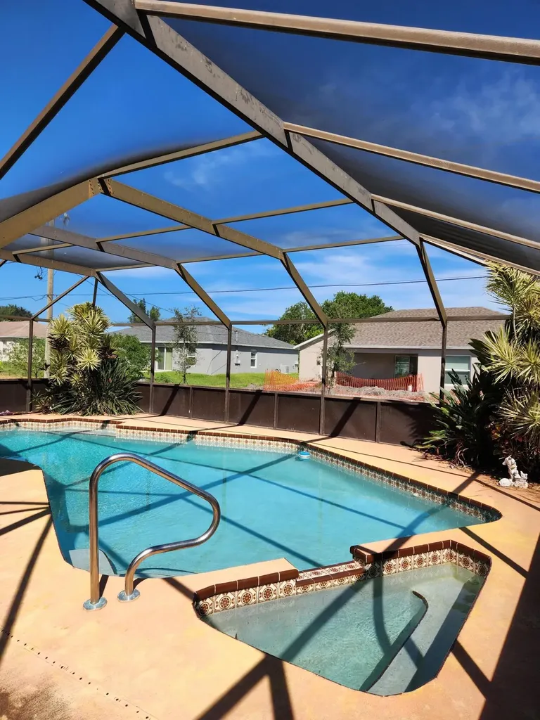 1993 SE Cheltenham Street Port St Lucie FL 34983