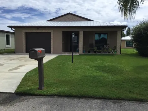 37 Monterey Way Port St Lucie FL 34952