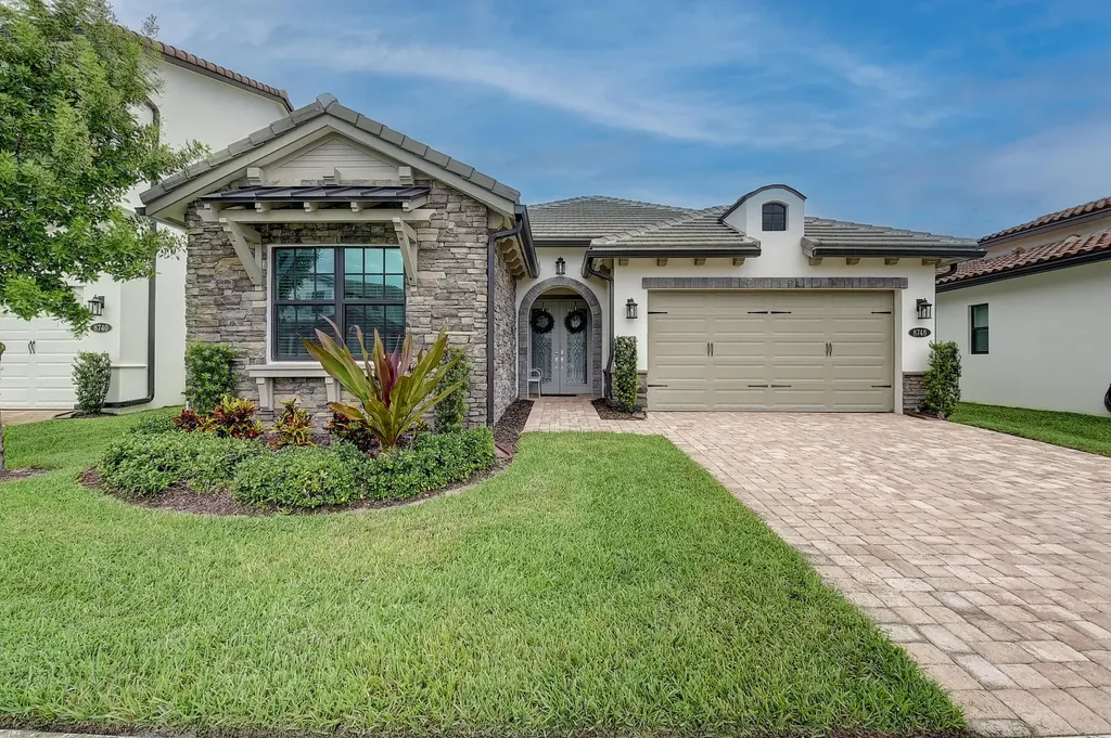 8748 Grand Prix Lane Boynton Beach FL 33472