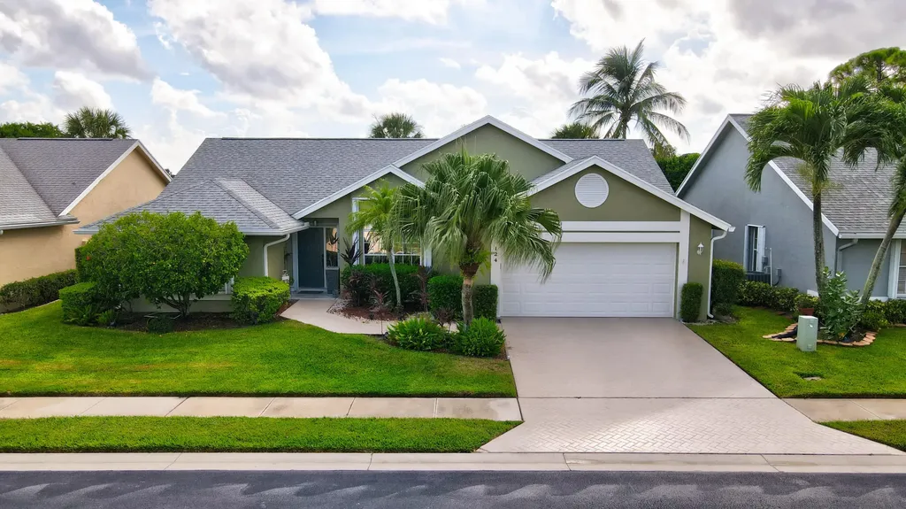 124 Palomino Drive Jupiter FL 33458