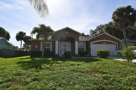 2547 SW Kenilworth Street Port St Lucie FL 34953