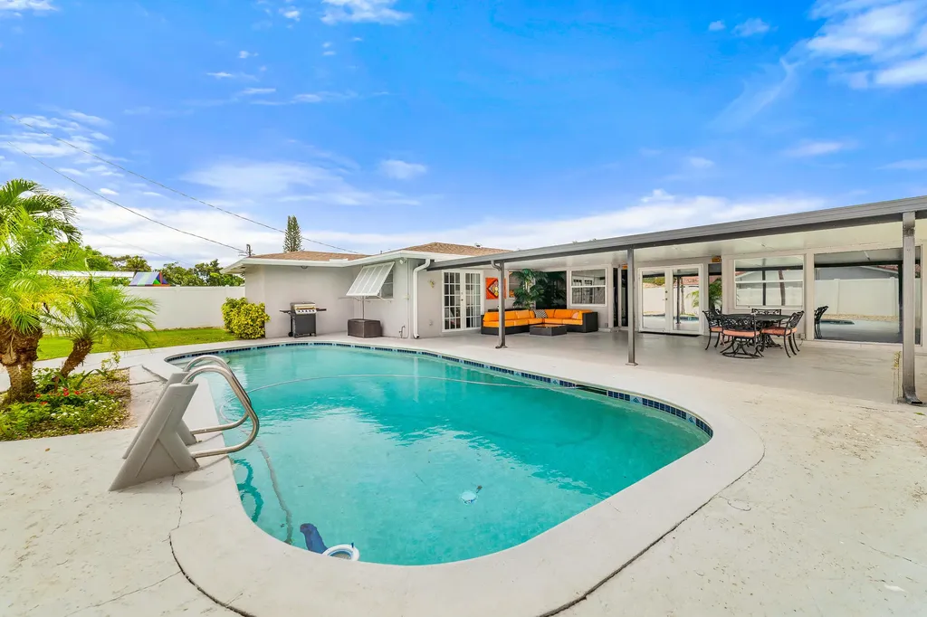 580 NW 12th Avenue Boca Raton FL 33486