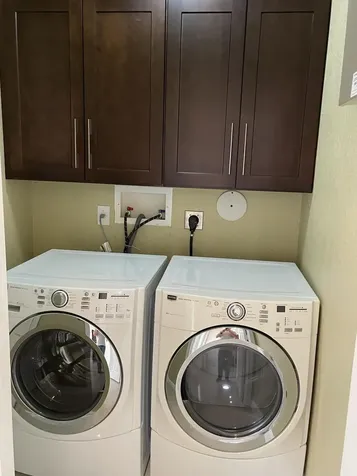 4954 Pelican Manor Coconut Creek FL 33073