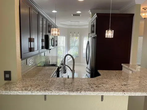 4954 Pelican Manor Coconut Creek FL 33073