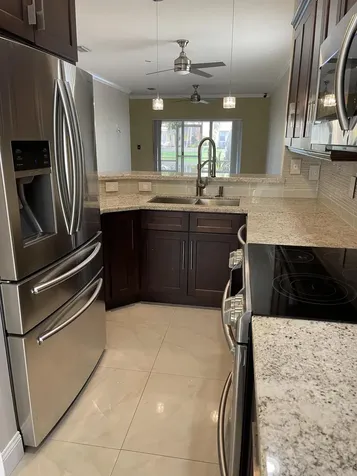 4954 Pelican Manor Coconut Creek FL 33073