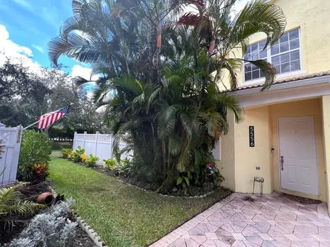 5556 Boynton Gardens Drive Boynton Beach FL 33437