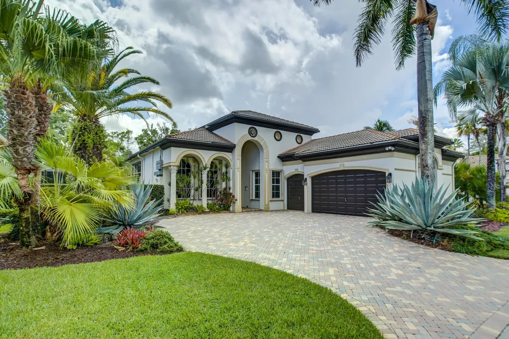6420 Dorsay Court Delray Beach FL 33484