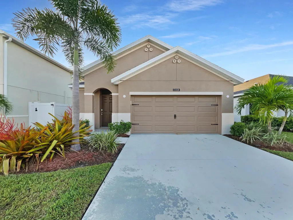 11458 SW Patterson Street Port St Lucie FL 34987