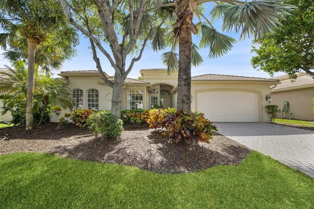 7438 Carmela Way Delray Beach FL 33446