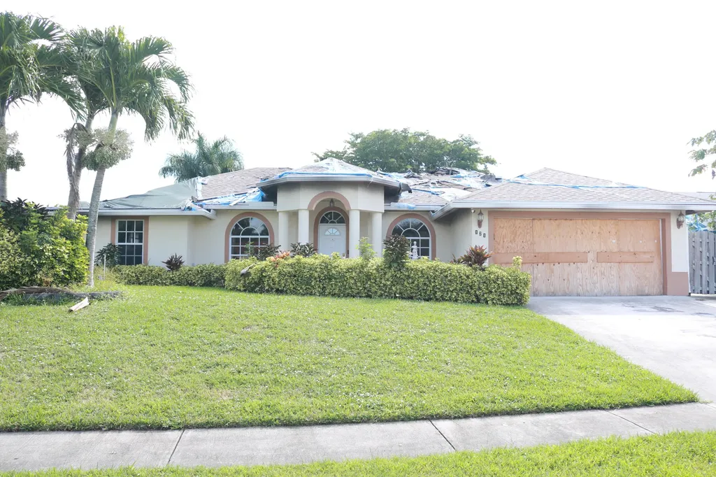 121 Alcazar Street Royal Palm Beach FL 33411