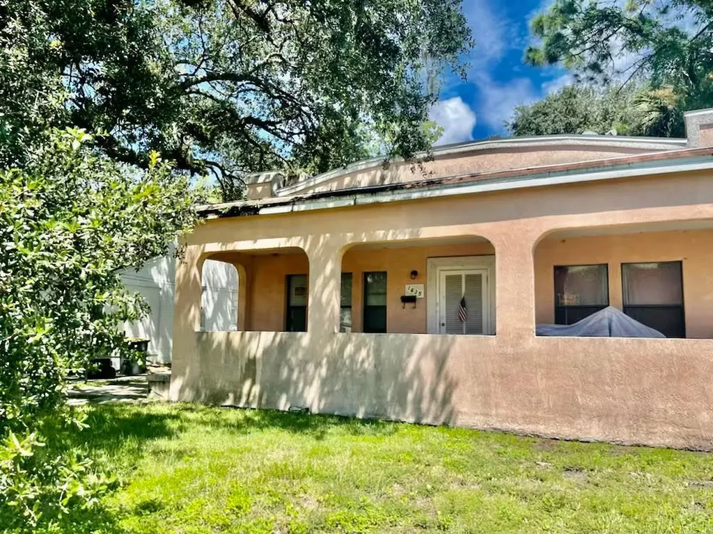 1635 Naldo Avenue Jacksonville FL 32207