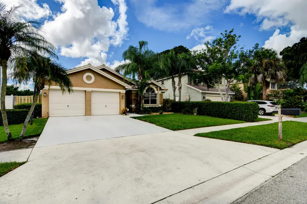 8646 Tourmaline Boulevard Boynton Beach FL 33472