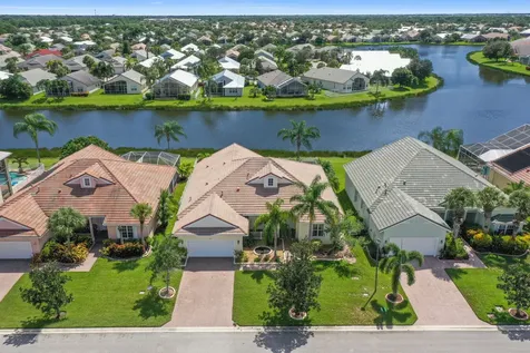 121 NW Madison Court Port St Lucie FL 34986