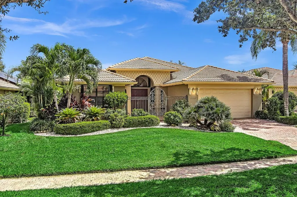 11026 Via Lucca Boynton Beach FL 33437