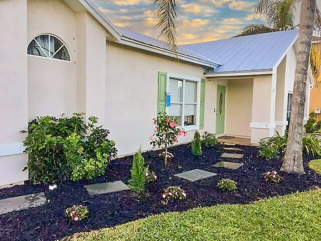 3132 SW Hickenlooper Street Port St Lucie FL 34953