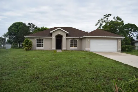 2412 SW Loquat Road Port St Lucie FL 34953