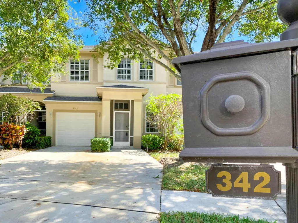 342 Spruce Street Boynton Beach FL 33426