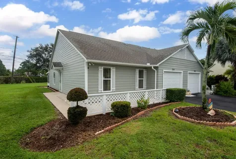 2551 SE Tropical East Circle Port St Lucie FL 34952