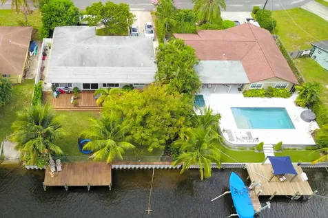 2520 SW 10th Street Boynton Beach FL 33426