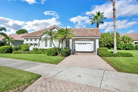 592 SW Lake Charles Circle Port St Lucie FL 34986