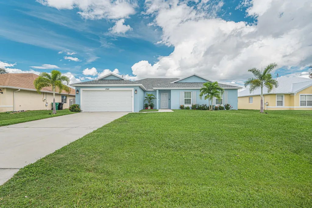 1049 SW Spataro Avenue Port St Lucie FL 34953