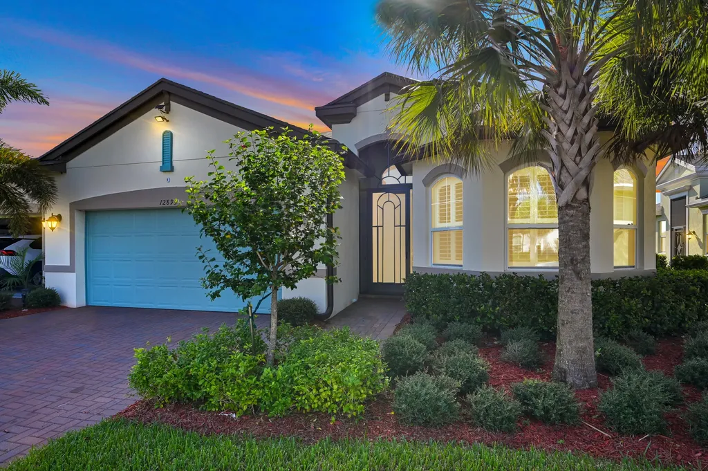 12895 SW Lake Fern Circle Port St Lucie FL 34987