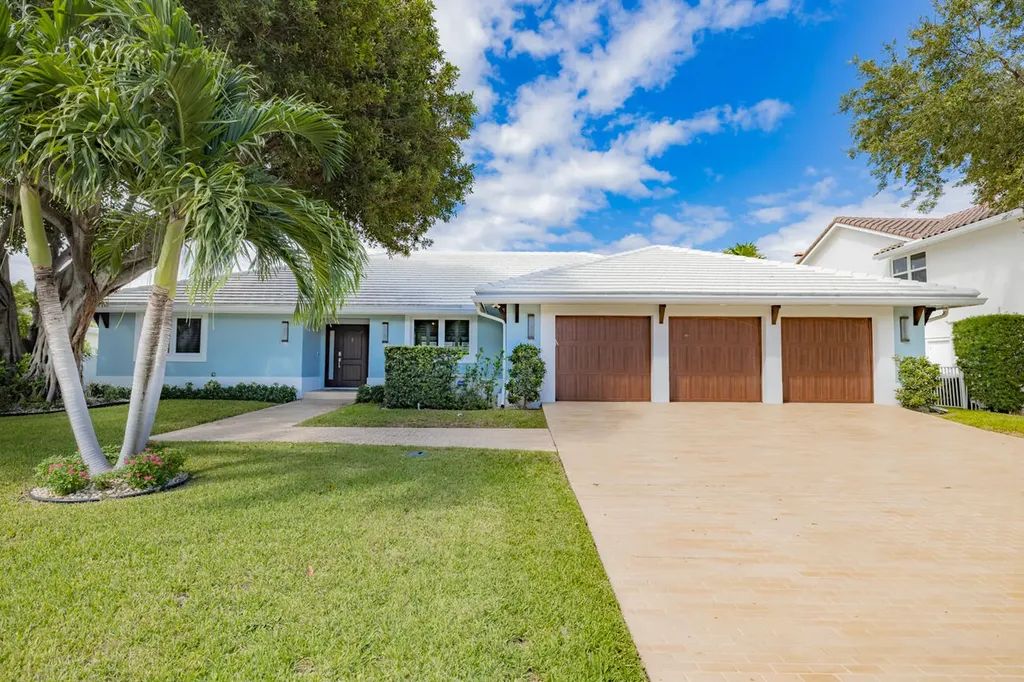 941 Dogwood Drive Delray Beach FL 33483