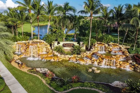 8136 Pinnacle Pass Way Boynton Beach FL 33473