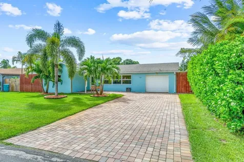 132 SE 25th Avenue Boynton Beach FL 33435