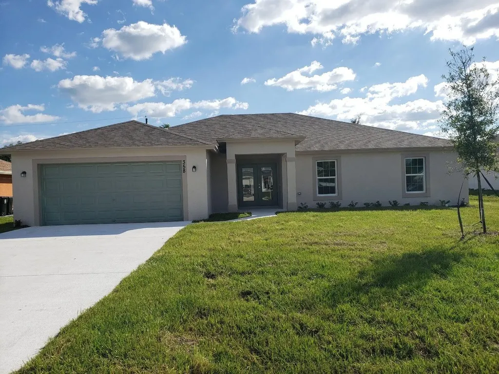 358 SE Inwood Avenue Port St Lucie FL 34984