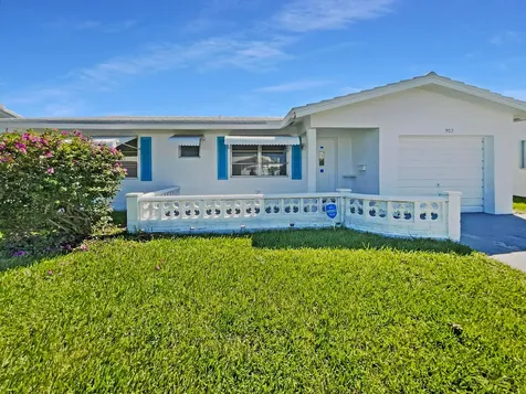 902 SW 5th Court Boynton Beach FL 33426