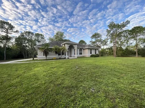 18710 93rd Road N Loxahatchee FL 33470