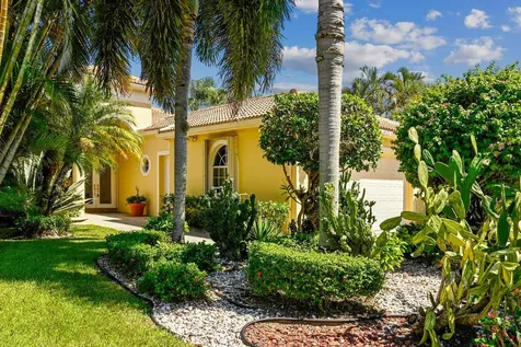 4076 Manchester Lake Drive Lake Worth FL 33449