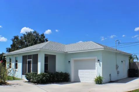 171 SW Veal Court Port St Lucie FL 34953