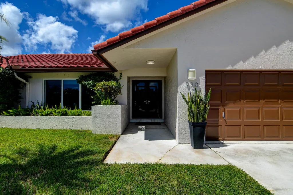 930 NW 7th Court Delray Beach FL 33445
