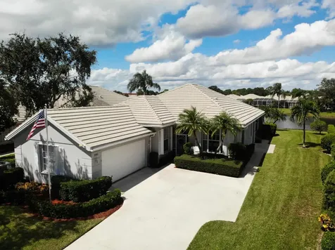 340 NW Bentley Circle Port St Lucie FL 34986