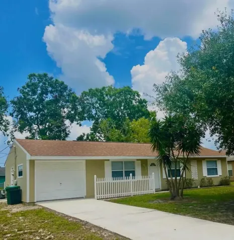 1911 SW Morelia Lane Port St Lucie FL 34953